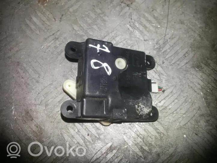 Nissan Primera Motorino attuatore aria 3T04030820