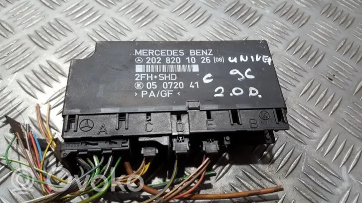 Mercedes-Benz C W202 Module confort 2028201026