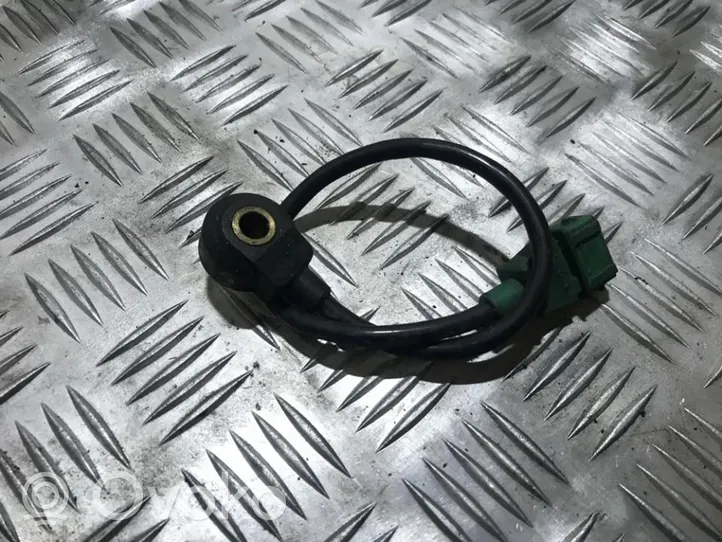 Renault Laguna I Detonation knock sensor 0261231071