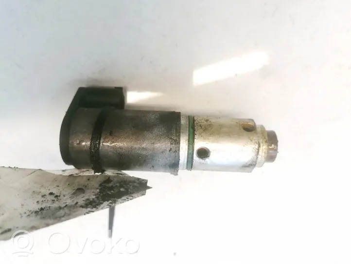 Volvo V50 Camshaft vanos timing valve 30731172