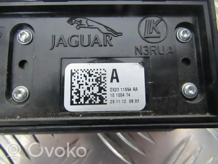 Jaguar XF Takaluukun avauskytkin dx2311654aa