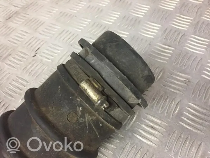 Volvo 440 Välijäähdyttimen letku 47554102