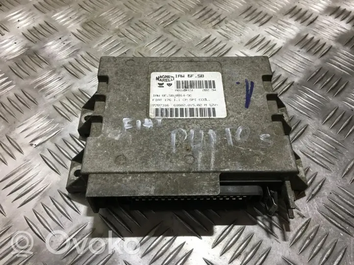 Fiat Punto (176) Calculateur moteur ECU 6160201502m