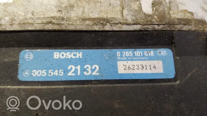 Mercedes-Benz E W124 ABS valdymo blokas 0055452132
