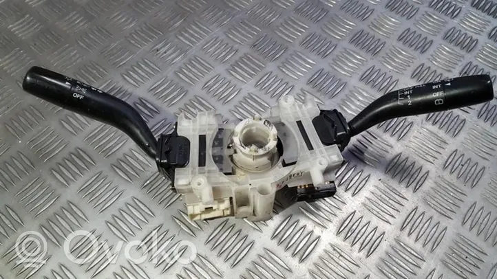 Mazda 323 F Leva/interruttore dell’indicatore di direzione e tergicristallo 17B122D