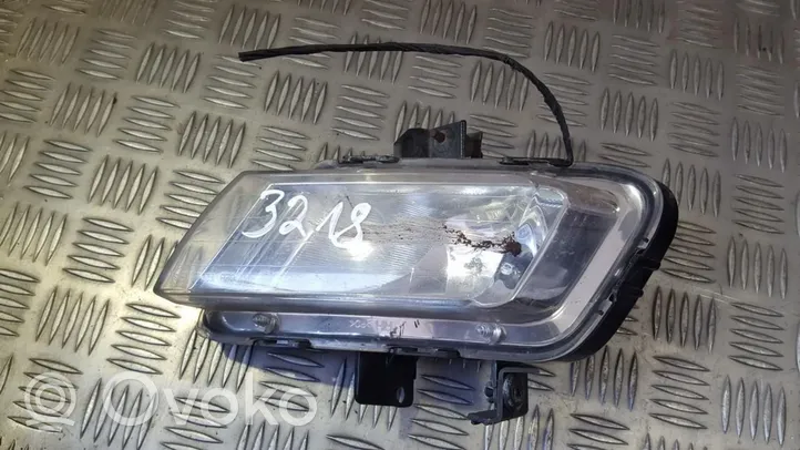 KIA Ceed Luz de niebla delantera PL02B12546