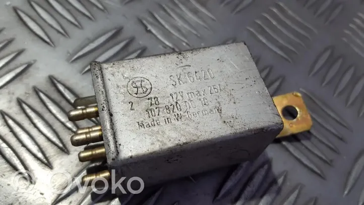 Mercedes-Benz E W123 Other relay 1078200010