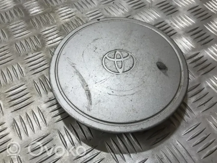 Toyota Camry Original wheel cap 