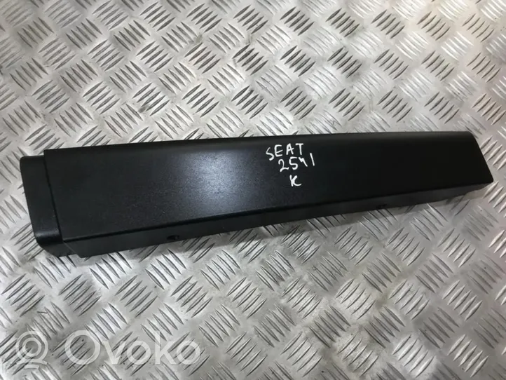 Seat Altea Muu sisätilojen osa 5p0853289b