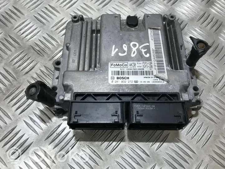 Ford Focus Dzinēja vadības bloks 0281032272