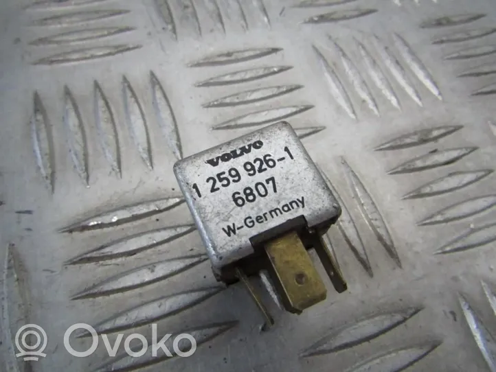 Volvo V70 Autres relais 12599261