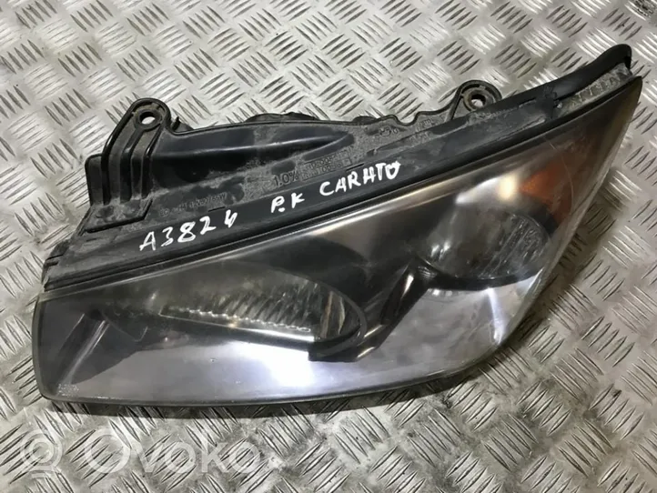 KIA Cerato Lampa przednia 