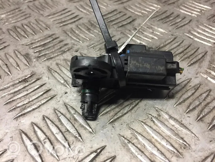 Volvo V50 Air pressure sensor 0261230044