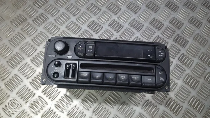 Dodge Caravan Radio/CD/DVD/GPS-pääyksikkö P56038567AH