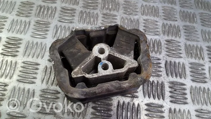 Opel Vectra A Supporto di montaggio del motore 90447883