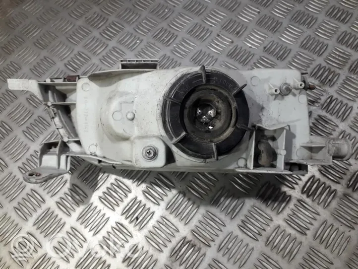 Toyota Corolla E100 Lampa przednia 082121142