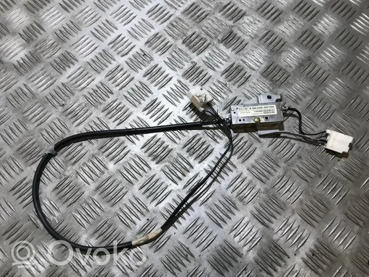 Toyota Avensis T250 Module unité de contrôle d'antenne 5540420331