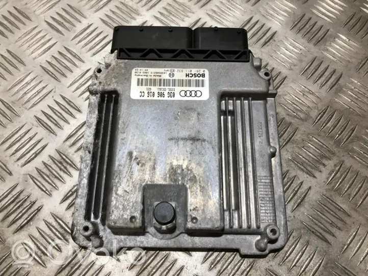 Audi A3 S3 8P Calculateur moteur ECU 03g906016cc