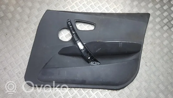 BMW 1 E81 E87 Rivestimento del pannello della portiera anteriore 10628510