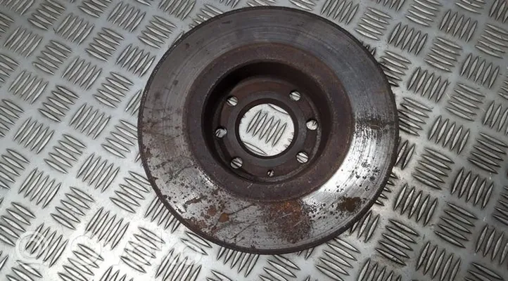 Volvo 440 Disque de frein avant 