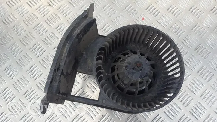 Renault Kangoo I Soplador/ventilador calefacción X65P664064N