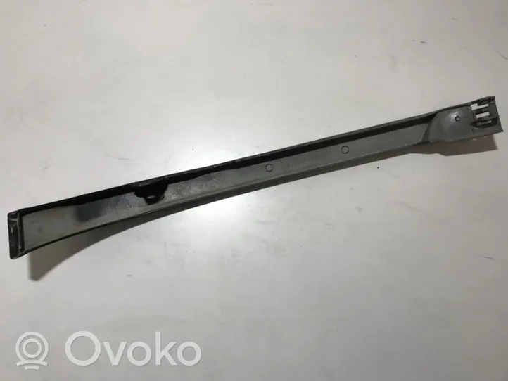 Mercedes-Benz ML W163 Rivestimento sotto il faro/fanale 1638260277