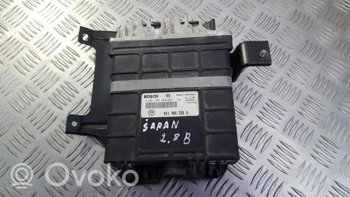 Volkswagen Sharan Sterownik / Moduł ECU 021906256Q