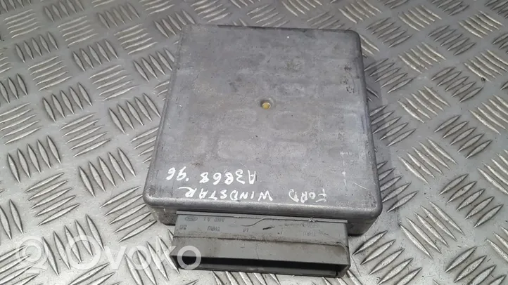 Ford Windstar Calculateur moteur ECU 3903856