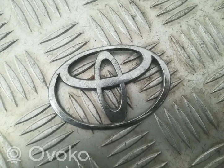 Toyota Corolla E120 E130 Logo, emblème, badge 