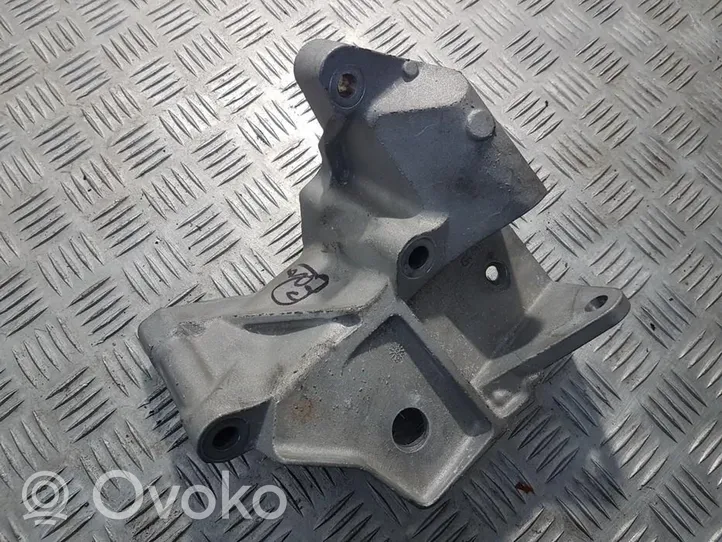 Volvo XC60 Engine mounting bracket 6g926f096fc