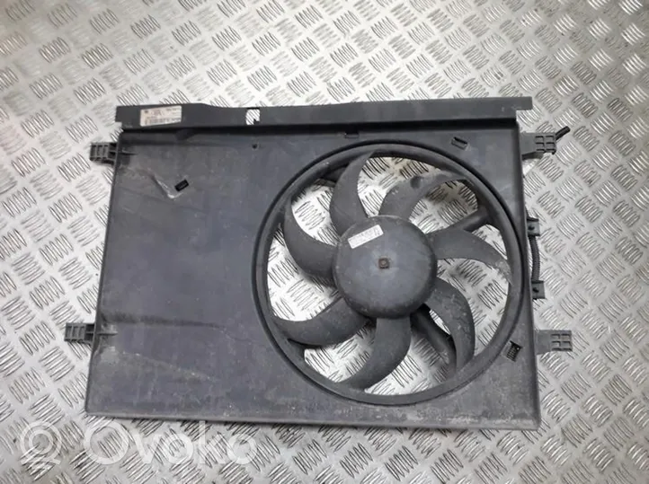 Opel Corsa D Osłona wentylatora chłodnicy 13263540