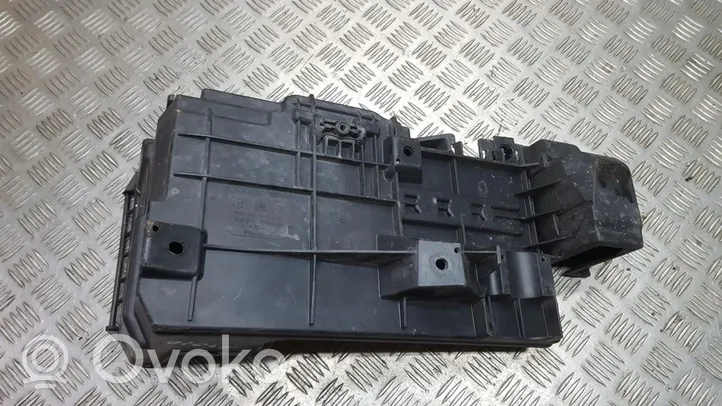 Opel Vectra C Bandeja para la caja de la batería 24413805