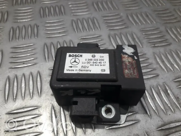 Mercedes-Benz E W210 Sensore di imbardata accelerazione ESP 0265005230