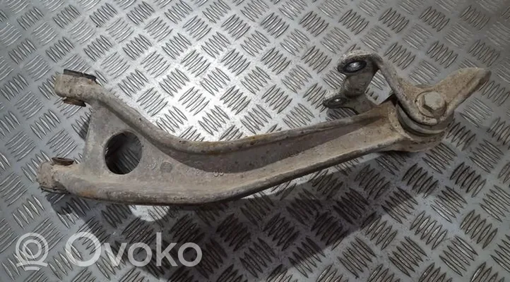 Peugeot 406 Triangle bras de suspension supérieur arrière 9638622680