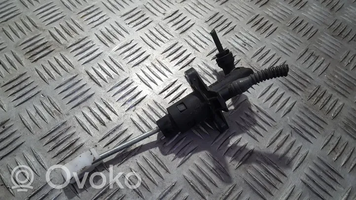 Skoda Fabia Mk1 (6Y) Główny cylinder sprzęgła 6q0721388c