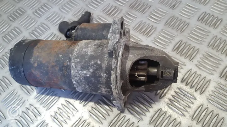 Subaru Legacy Starter motor m1t75681