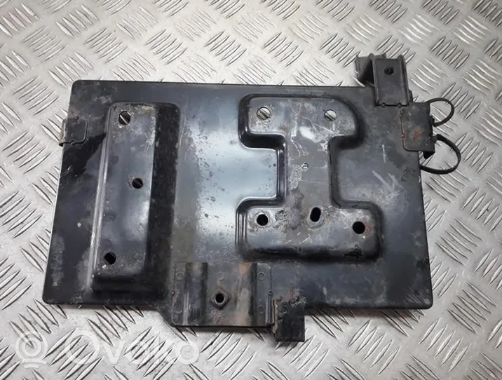 Hyundai Tucson JM Battery box tray 