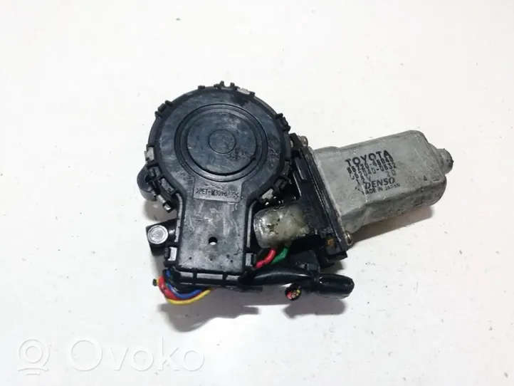 Lexus RX 300 Takaoven ikkunan nostomoottori 8572048040