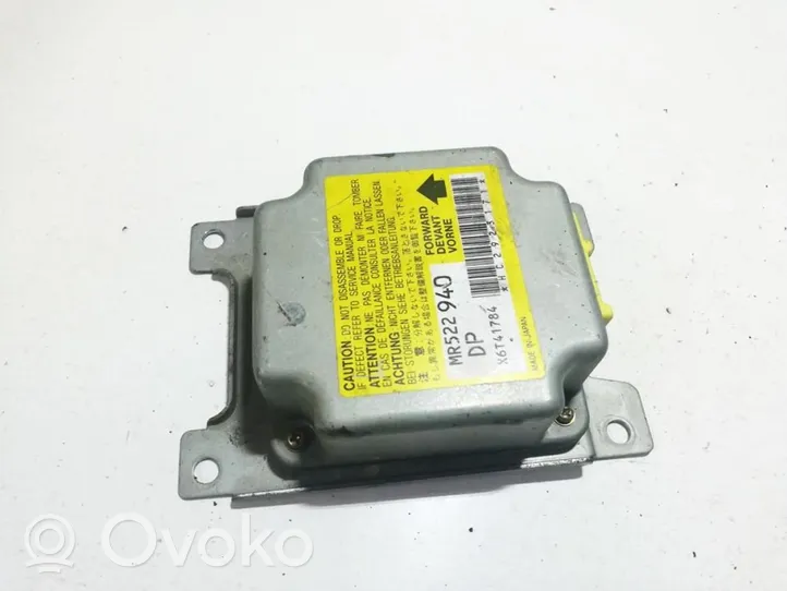 Mitsubishi L200 Module de contrôle airbag mr522940