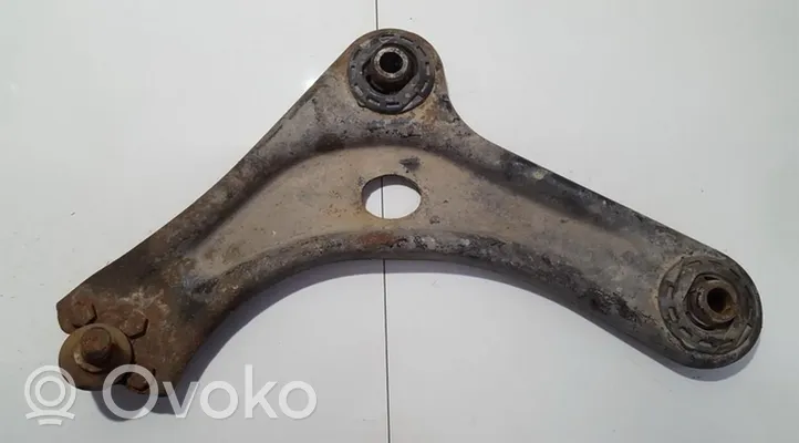 Citroen C3 Front lower control arm/wishbone 