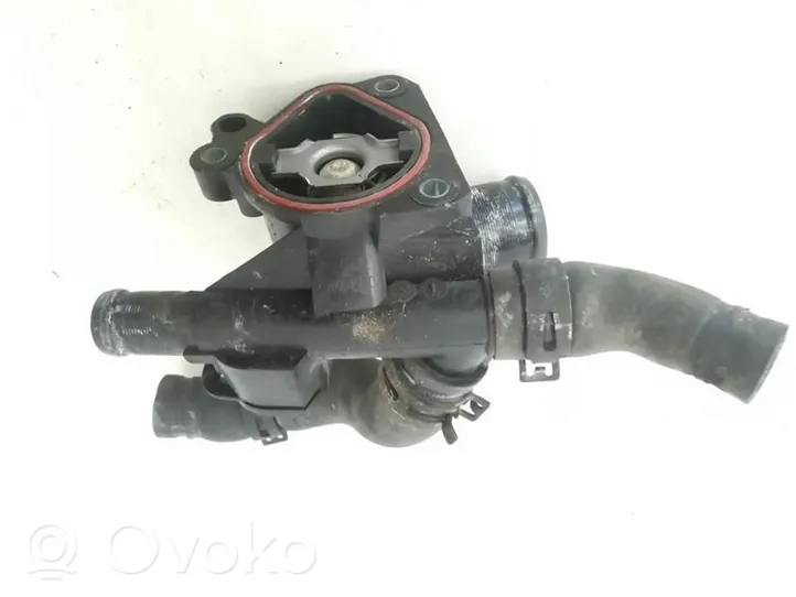 Nissan X-Trail T31 Tuyau de liquide de refroidissement moteur 8200801570