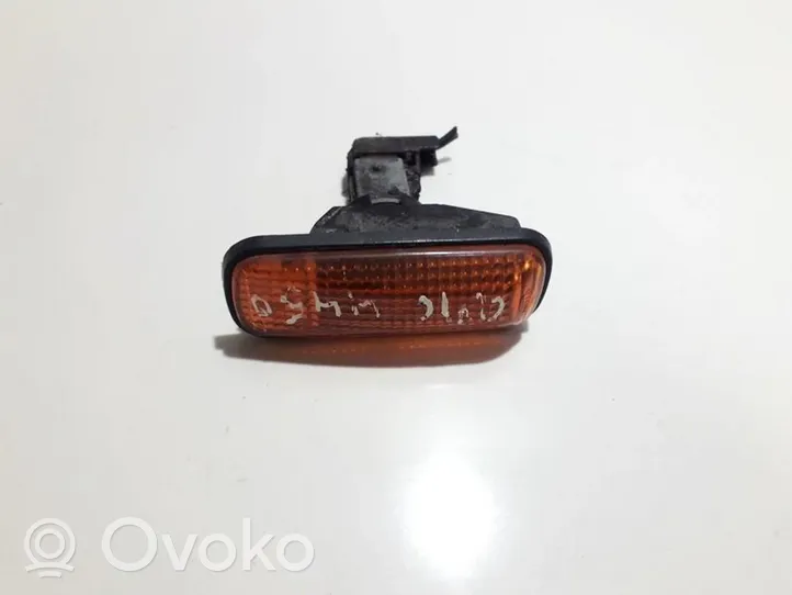 Honda Civic Front fender indicator light 0152632