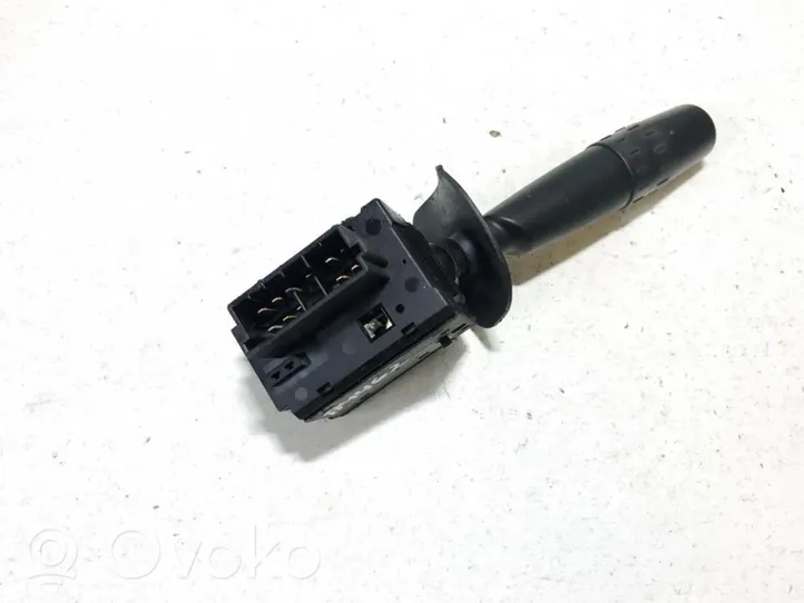 Citroen Xsara Stikla tīrītāja vadības pogas kātiņš 96247561