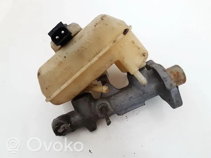 Volvo 850 Maître-cylindre de frein 3516314