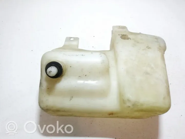 BMW 7 E38 Windshield washer fluid reservoir/tank 61668352898