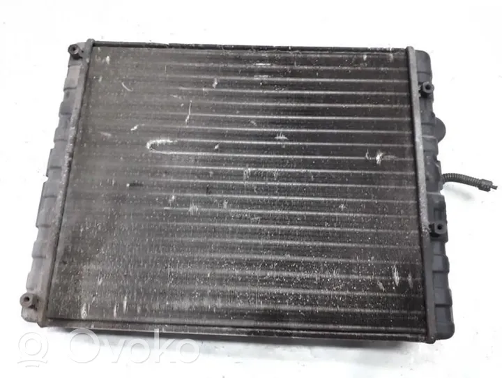 Volkswagen Polo III 6N 6N2 6NF Coolant radiator 