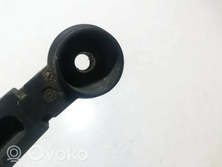 Nissan Primera Ramię wycieraczki szyby przedniej / czołowej 183259