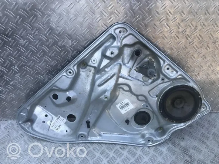 Volkswagen PASSAT B5 Regulador con motor de la ventanilla de la puerta corredera 3b9839755