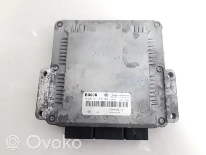 Renault Laguna I Calculateur moteur ECU 0281011571