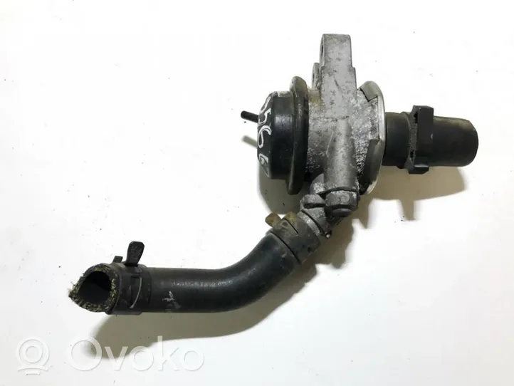 Ford Focus Other engine part 3s419f491ac